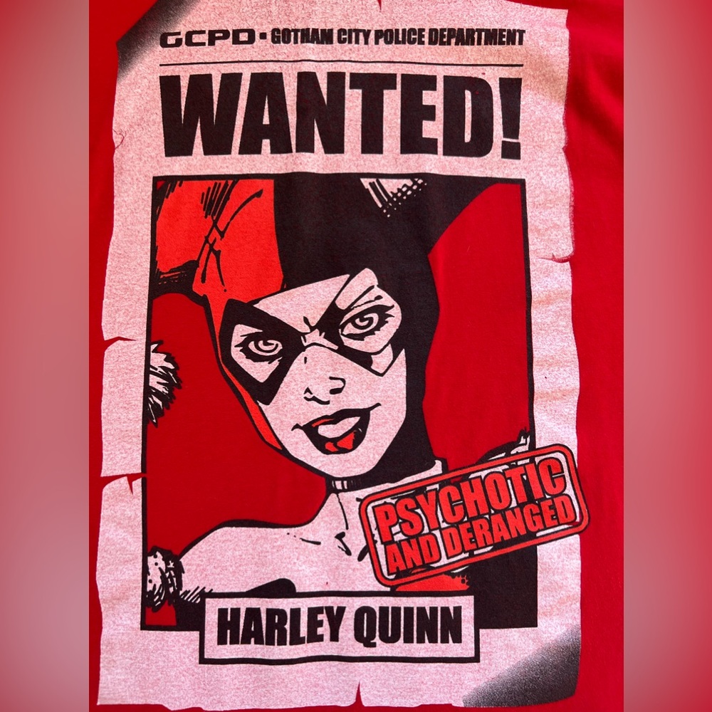 GIRLS JUNIORS GRAPHIC T-SHIRT 🚨🚨RARE HARLEY QUINN🚨🚨*USED*